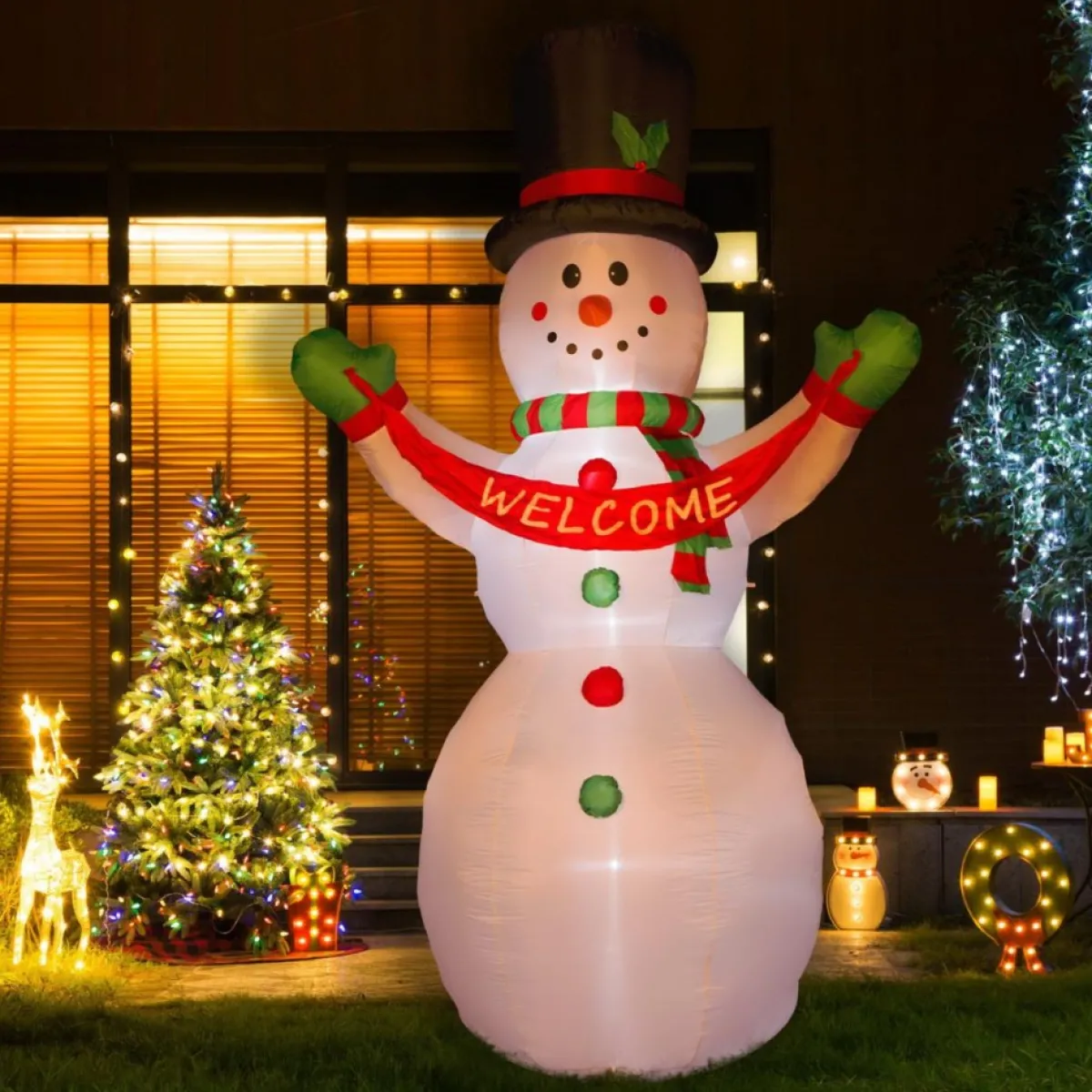 glitzhome__lighted_inflatable_snowman_with_welcome_decor_3.webp Glitzhome Outdoor Decor | 12' Lighted Inflatable Snowman With Welcome Decor