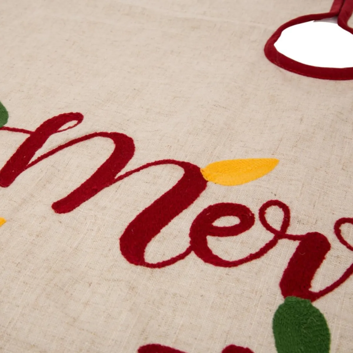 glitzhome_d_merry_christmas_embroidered_linen_christmas_tree_skirt_5.webp Glitzhome Holiday Textiles | 48"D Merry Christmas Embroidered Linen Christmas Tree Skirt