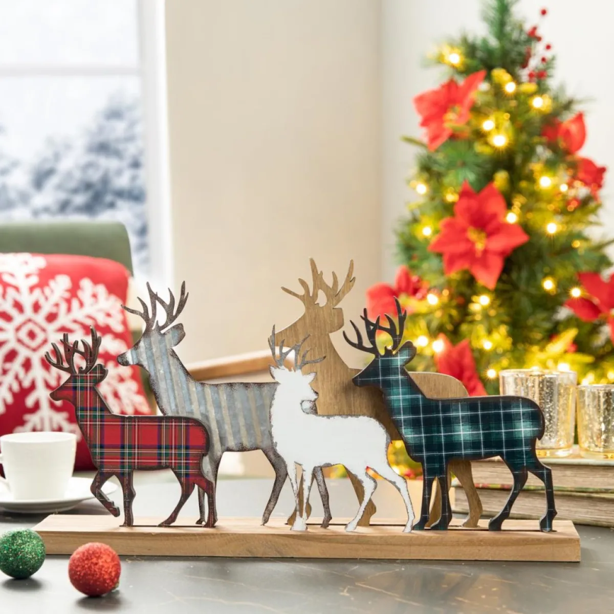 glitzhome_galvanized_metal_and_wooden_reindeer_table_decor_3.webp Glitzhome Indoor Decor | Galvanized Metal And Wooden Reindeer Table Decor