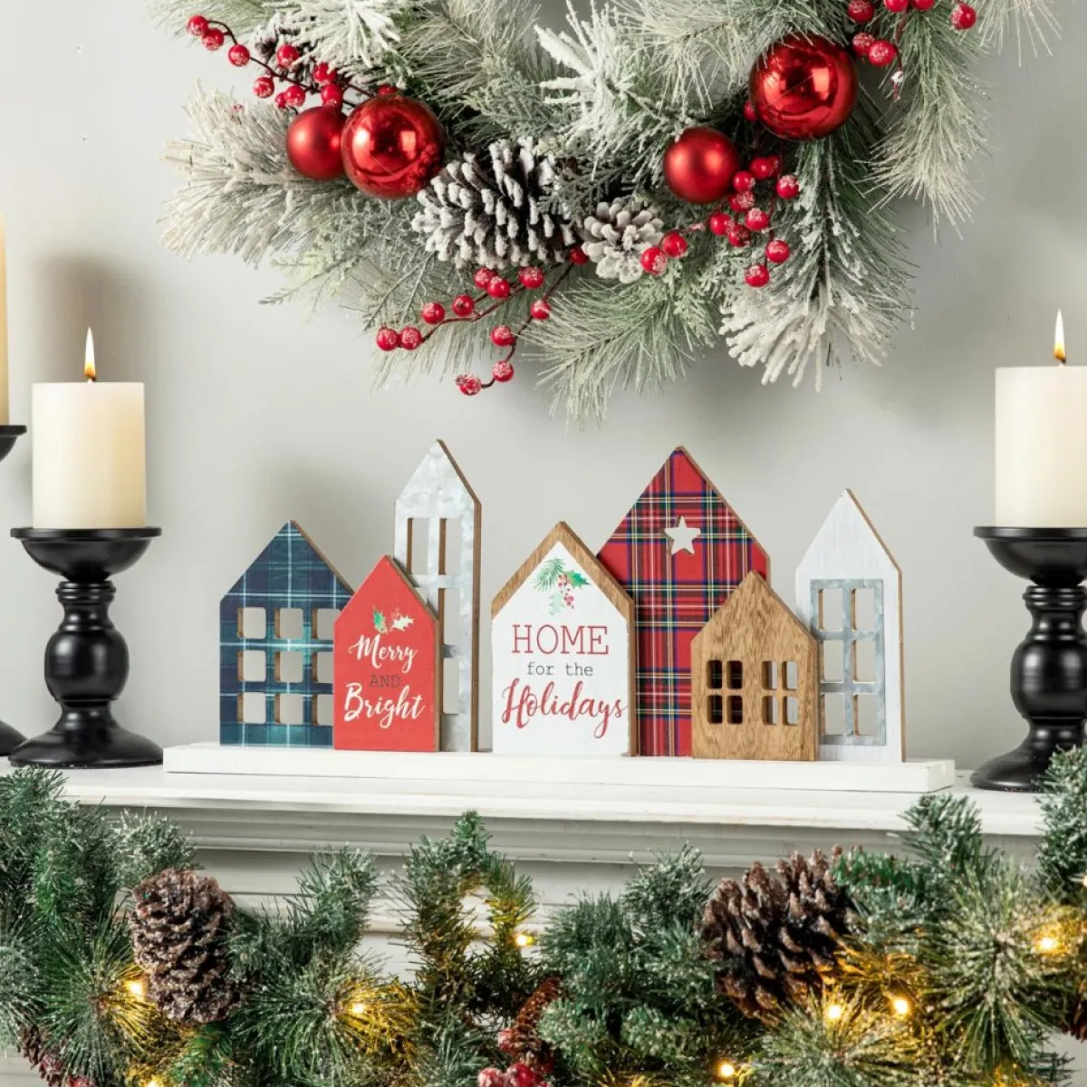 glitzhome_in_l_christmas_house_wooden_decor_5.webp Glitzhome Indoor Decor | 20In L Christmas House Wooden Decor