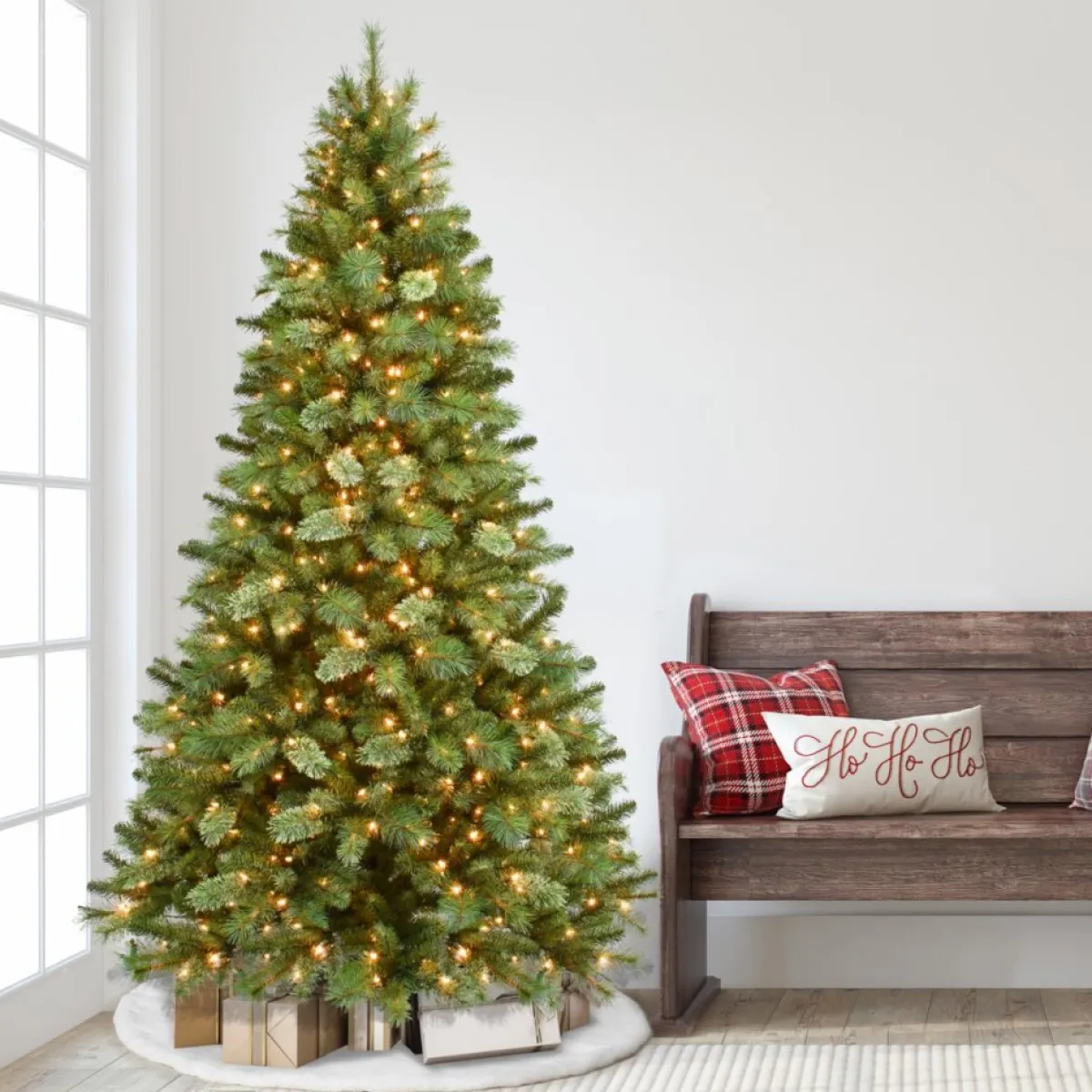 prelit_teton_pine_artificial_christmas_tree___clear_lights_3.webp Puleo International Christmas Trees | 7.5' Pre-Lit Teton Pine Artificial Christmas Tree - 600 Clear Lights